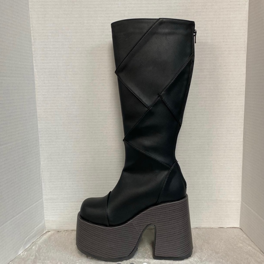Demonia Camel 280 Black Chunky Heel Platform Boots - Picture 2 of 4